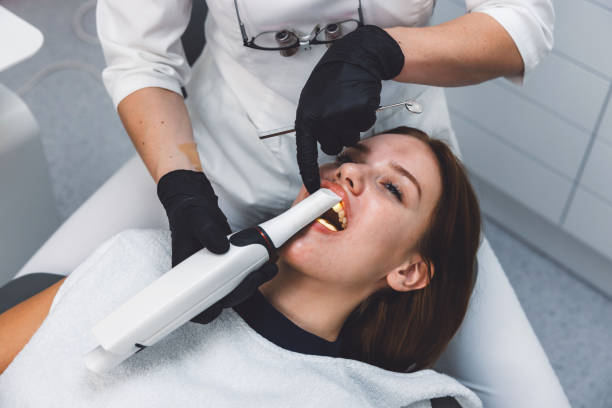 Best Emergency Cosmetic Dentistry (e.g., broken veneers) in Des Moines, WA